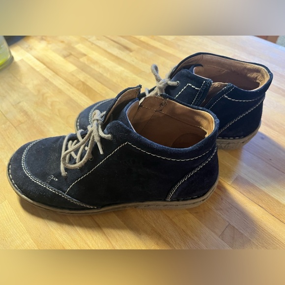 Josef Seibel Women’s blue Suede Ankle boots EU 39 - US 8 - Picture 3 of 9